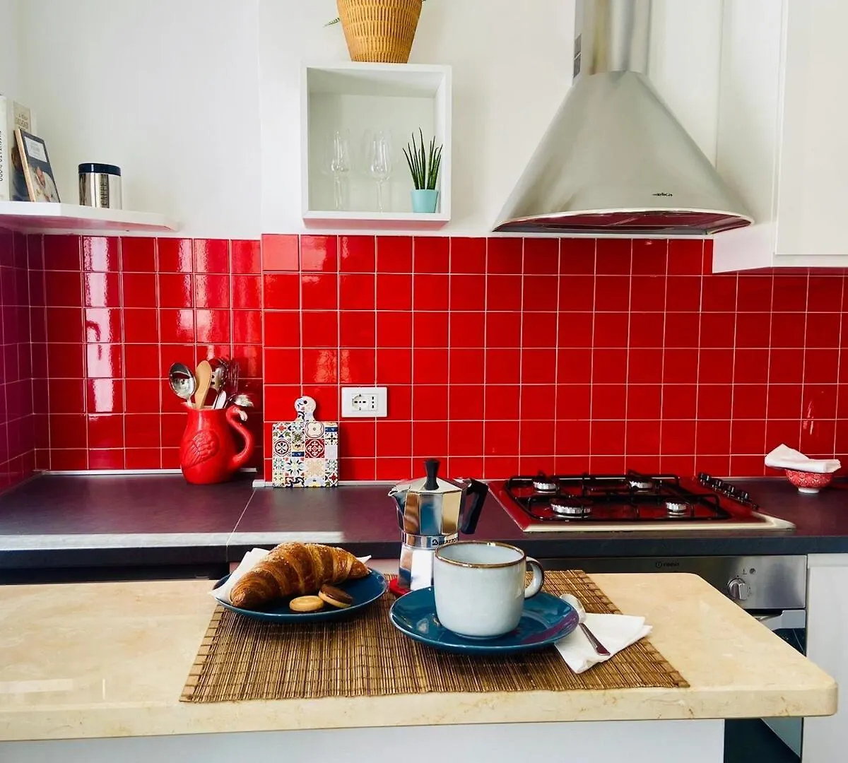 New! Bright, Quiet And Cozy Appartement Milaan
