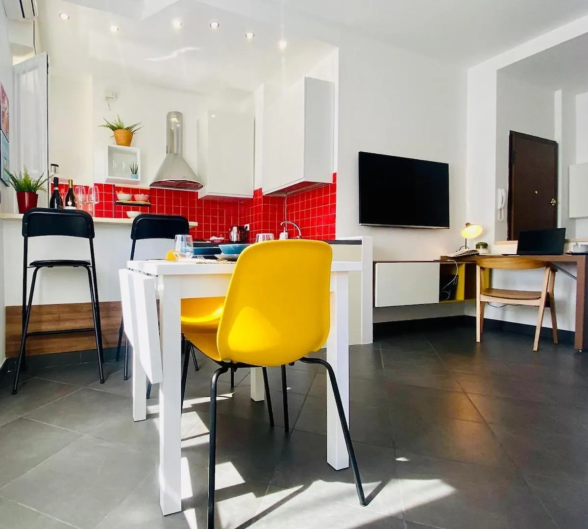 New! Bright, Quiet And Cozy Appartement Milaan